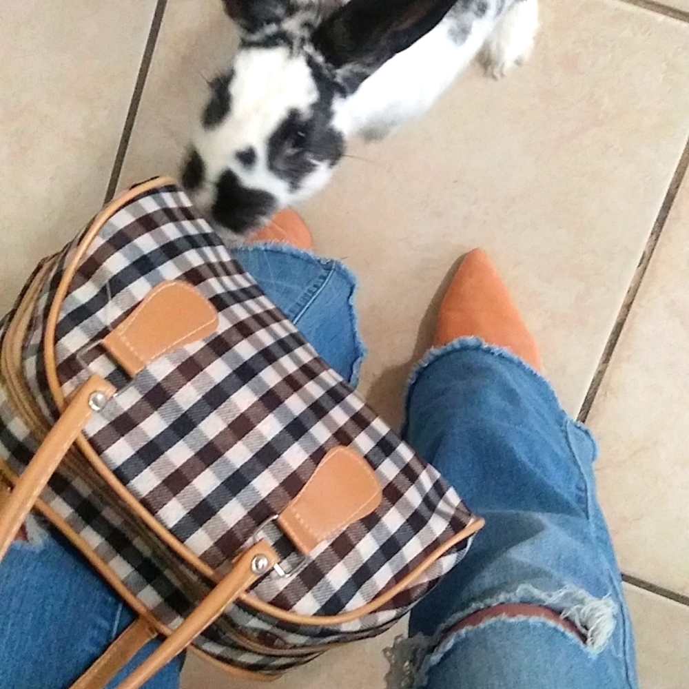 Mini Rubber Handbag Square Decor - Picture 4 of 8